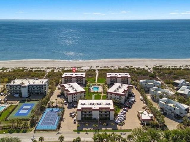 Condo for sale in Sanibel