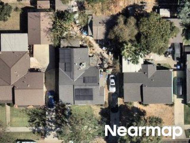 House for sale in Long Beach, California