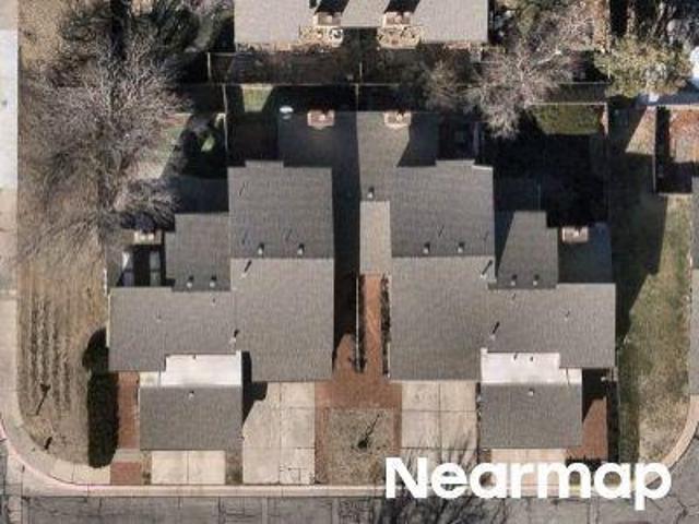 Condo for sale in Kansas