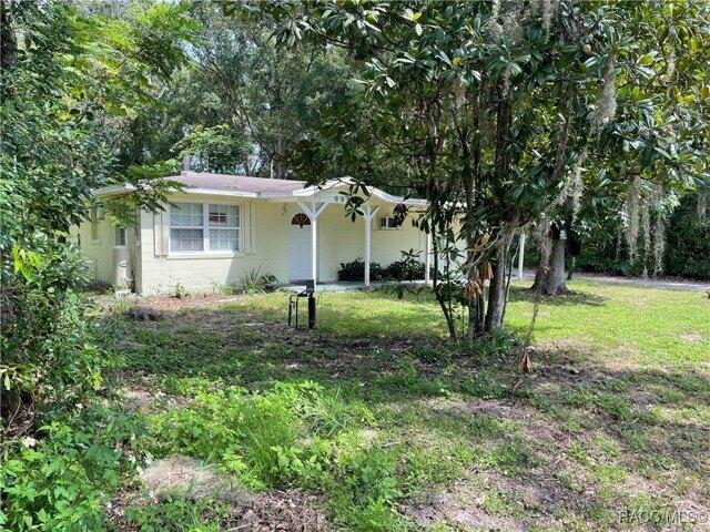House for sale in Holder, Florida