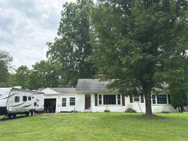 House for sale in Warren, Ohio