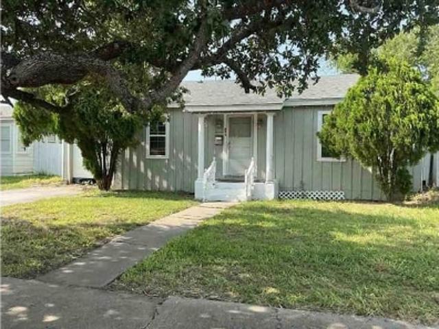 House for sale in Bishop, Texas