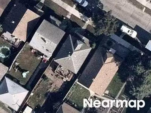 House for sale in Detroit