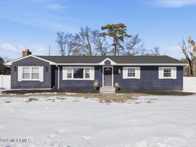 House for sale in Lanoka Harbor, New Jersey