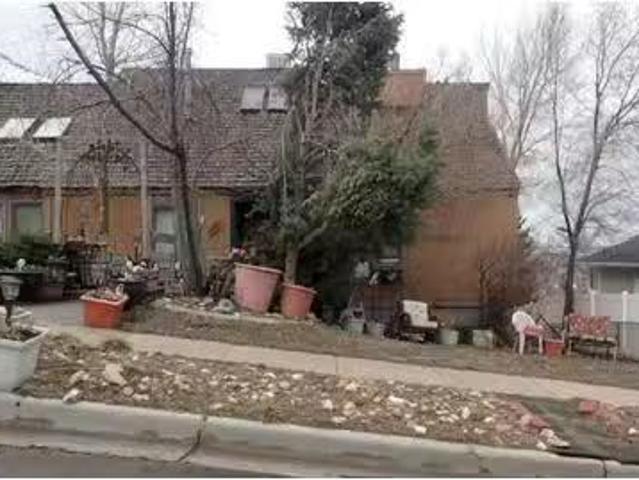 House for sale in Sandy