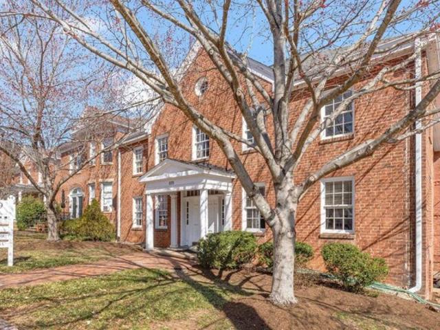 Condo for sale in Charlottesville