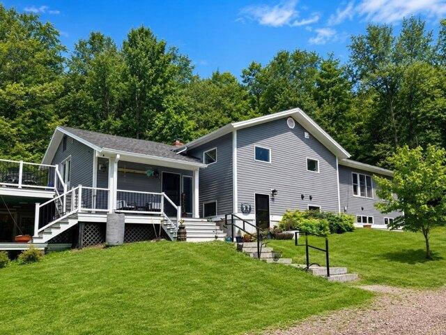 House for sale in Richmond, Vermont