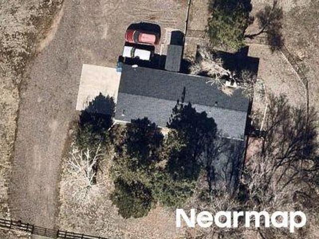 House for sale in Aurora