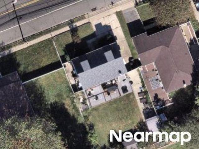 House for sale in Village of Lindenhurst, Town of Babylon
