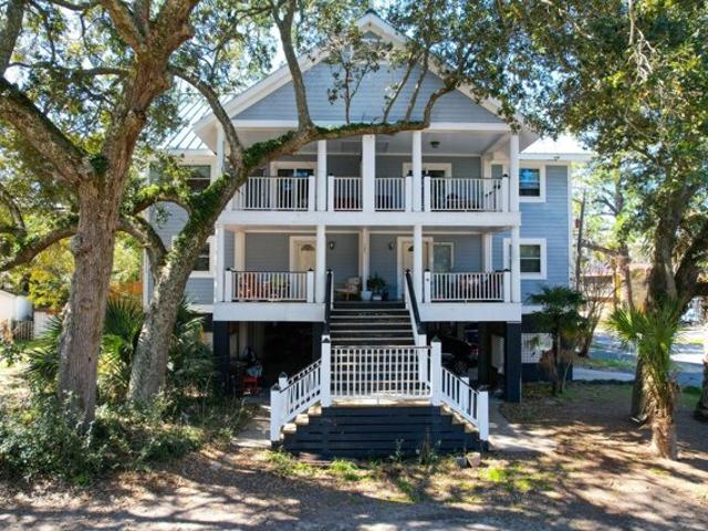 House for sale in Folly Beach, South Carolina