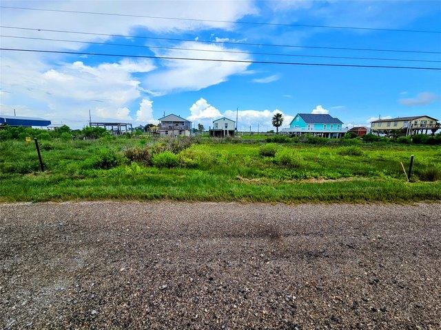 Land for sale in Hitchcock, Texas