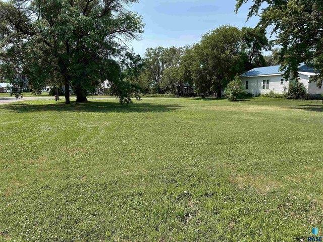 Land for sale in Bridgewater, South Dakota