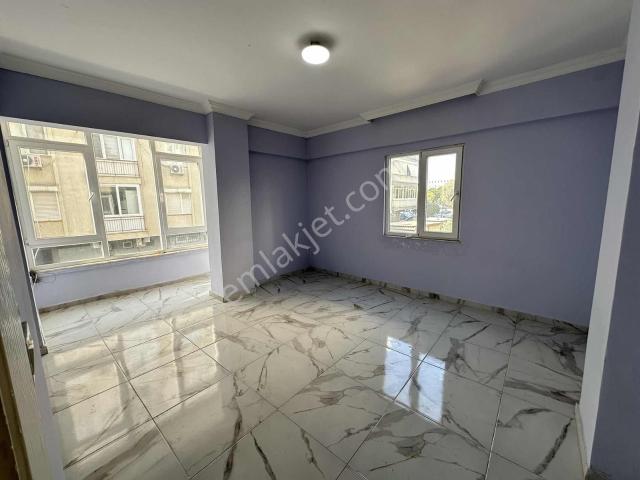 Varlık Mahallesi, Muratpaşa içerisinde kiralık mülk