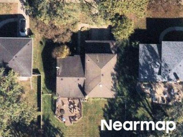 House for sale in Mount Prospect