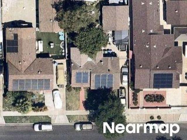 House for sale in Long Beach, California