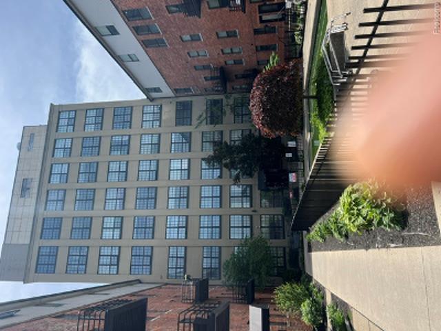 Condo for sale in Detroit, Michigan