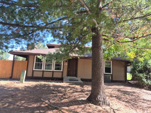 House for sale in Arapahoe, Colorado