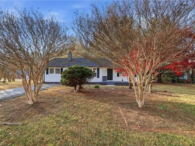 House for sale in Alamance, North Carolina