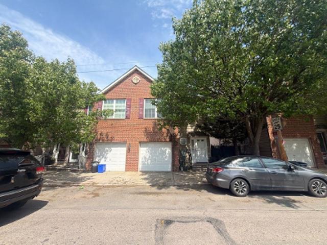 Condo for sale in Philadelphia, Pennsylvania
