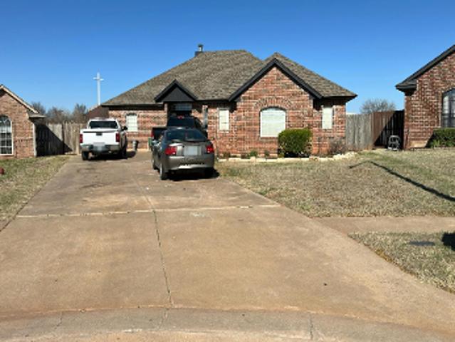 House for sale in Mustang, Oklahoma