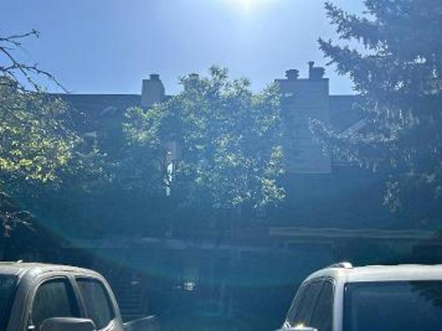 Condo for sale in Arapahoe, Colorado