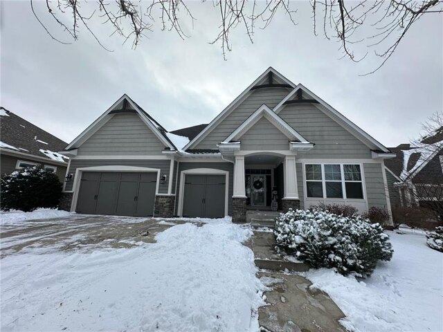 House for sale in Lakeville, Minnesota