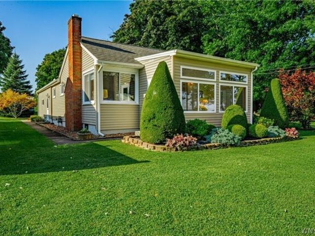 House for sale in Niagara, New York