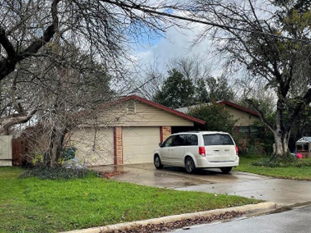House for sale in Universal City, Texas