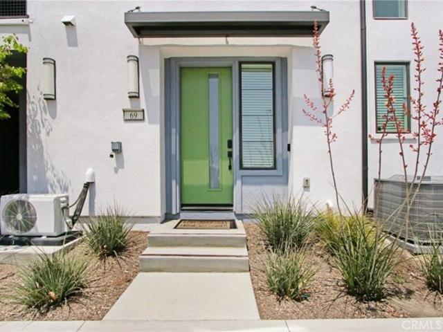 Condo for sale in Ontario