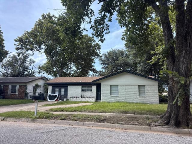 House for sale in Arlington, Texas