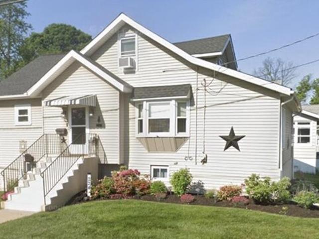 House for sale in Maple Shade Township, Burlington County