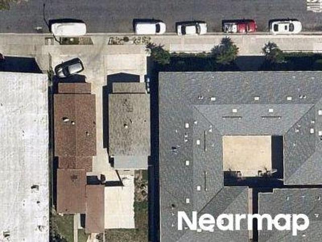 House for sale in Long Beach, California