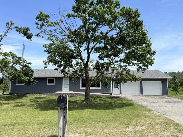 House for sale in Gaylord House for sale in Gaylord