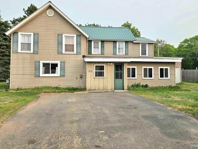 House for sale in Little Lake