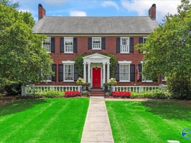 House for sale in Albertville, Alabama