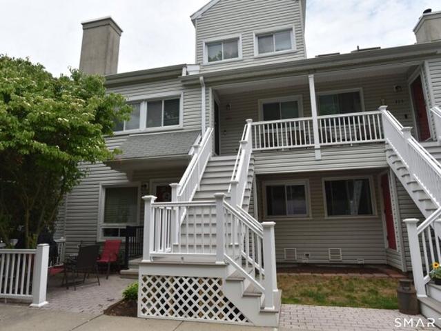 House for sale in Stratford, Connecticut