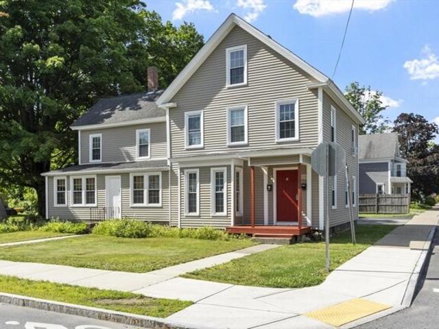 House for sale in Ayer, Massachusetts