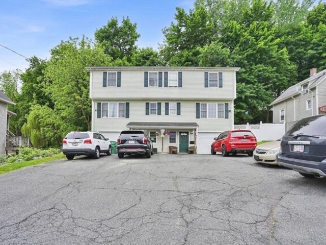House for sale in Hampden, Massachusetts