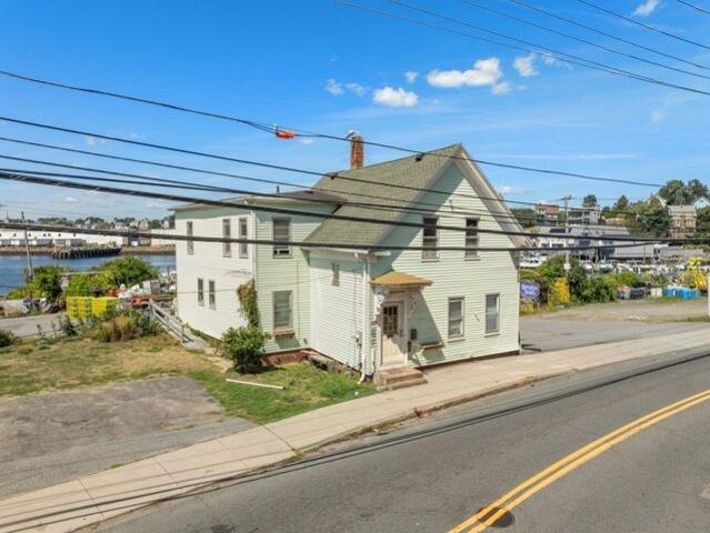 House for sale in Gloucester, Massachusetts