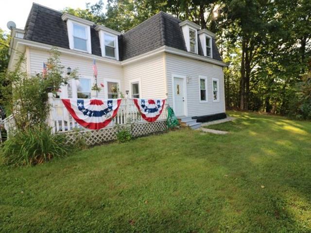 House for sale in Rindge, Cheshire County