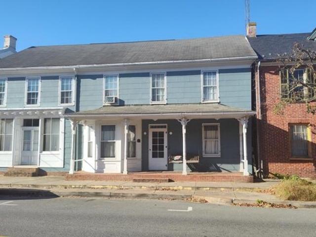 House for sale in Sharpsburg