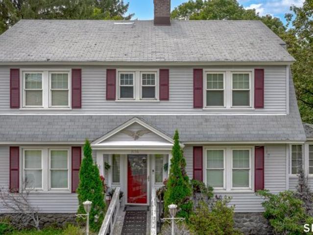 House for sale in East Farms, Waterbury