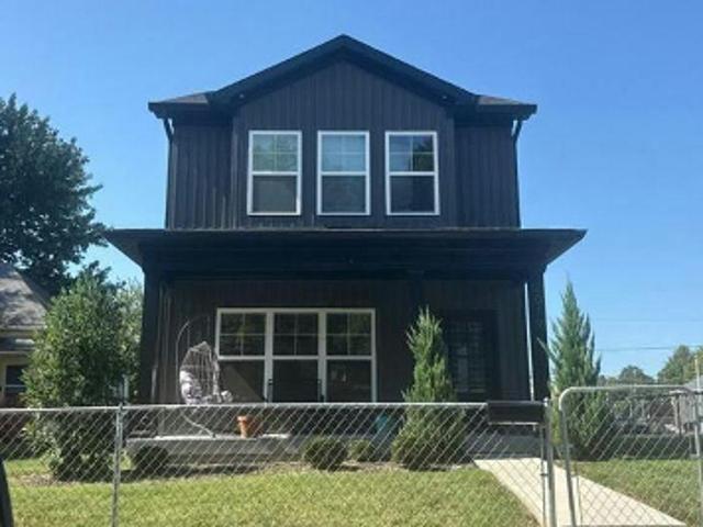 House for sale in New Albany, Indiana