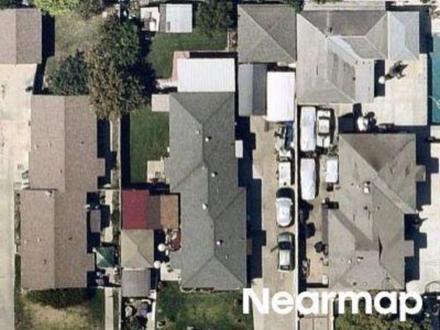 House for sale in Long Beach
