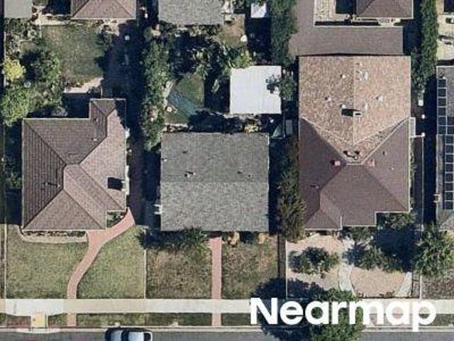 House for sale in Long Beach
