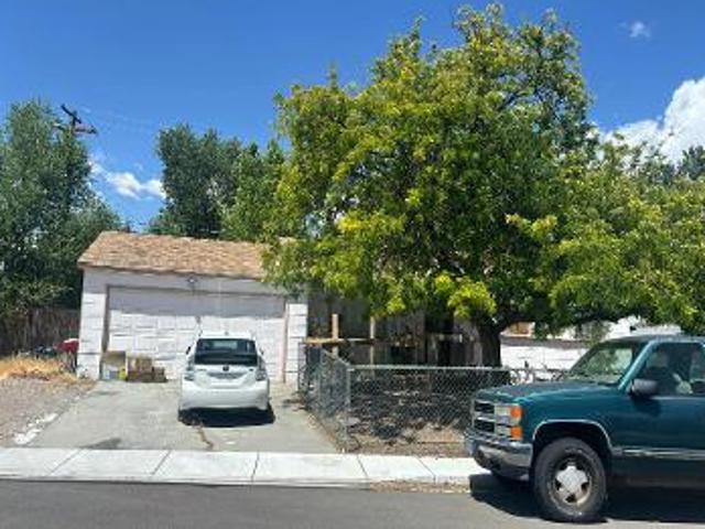 House for sale in Sparks House for sale in Sparks