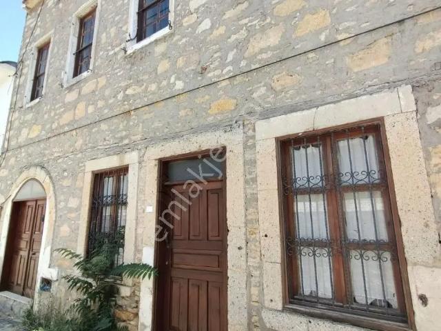 Çeşme, İzmir içerisinde satılık Villa