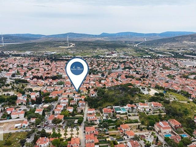 Çeşme, İzmir içerisinde satılık Dükkan