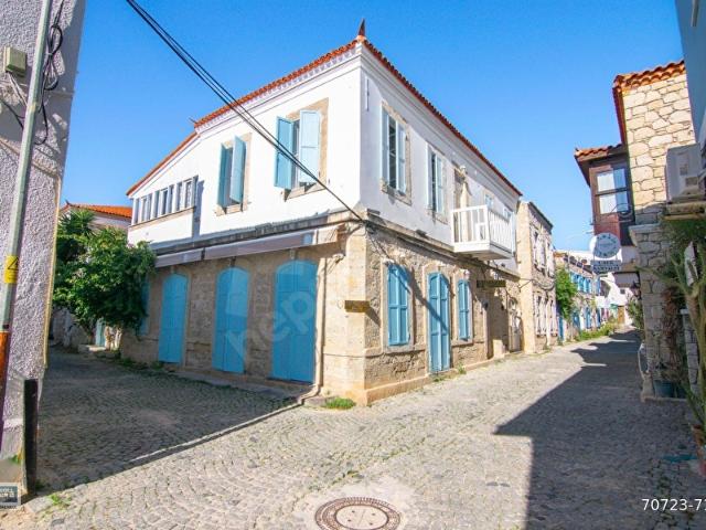 Çeşme, İzmir içerisinde satılık Turistik Tesis
