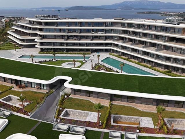 Çeşme, İzmir içerisinde satılık Residence